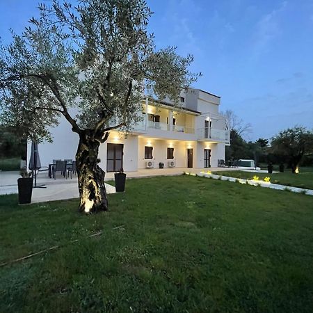 Villa Rodelia Roda  Kamer foto