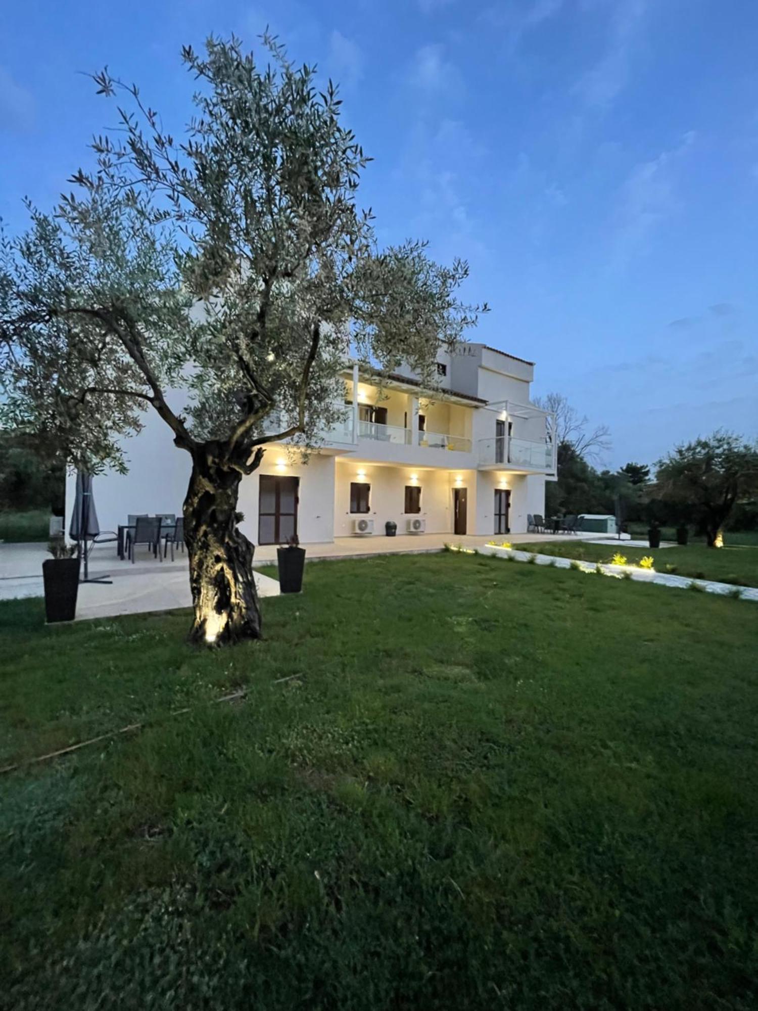 Villa Rodelia Roda  Kamer foto